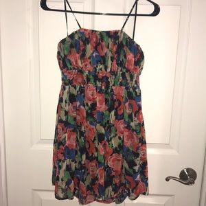 Flowy Floral mini dress